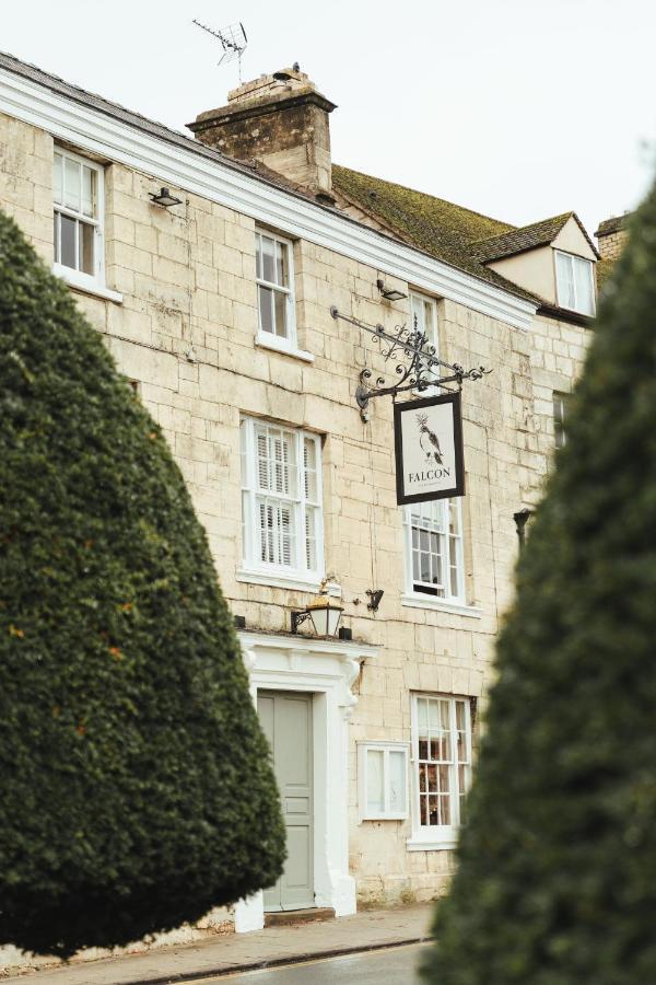 פיינסוויק The Falcon Inn מראה חיצוני תמונה